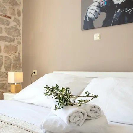 Olife Guesthouse Milna  Exterior foto